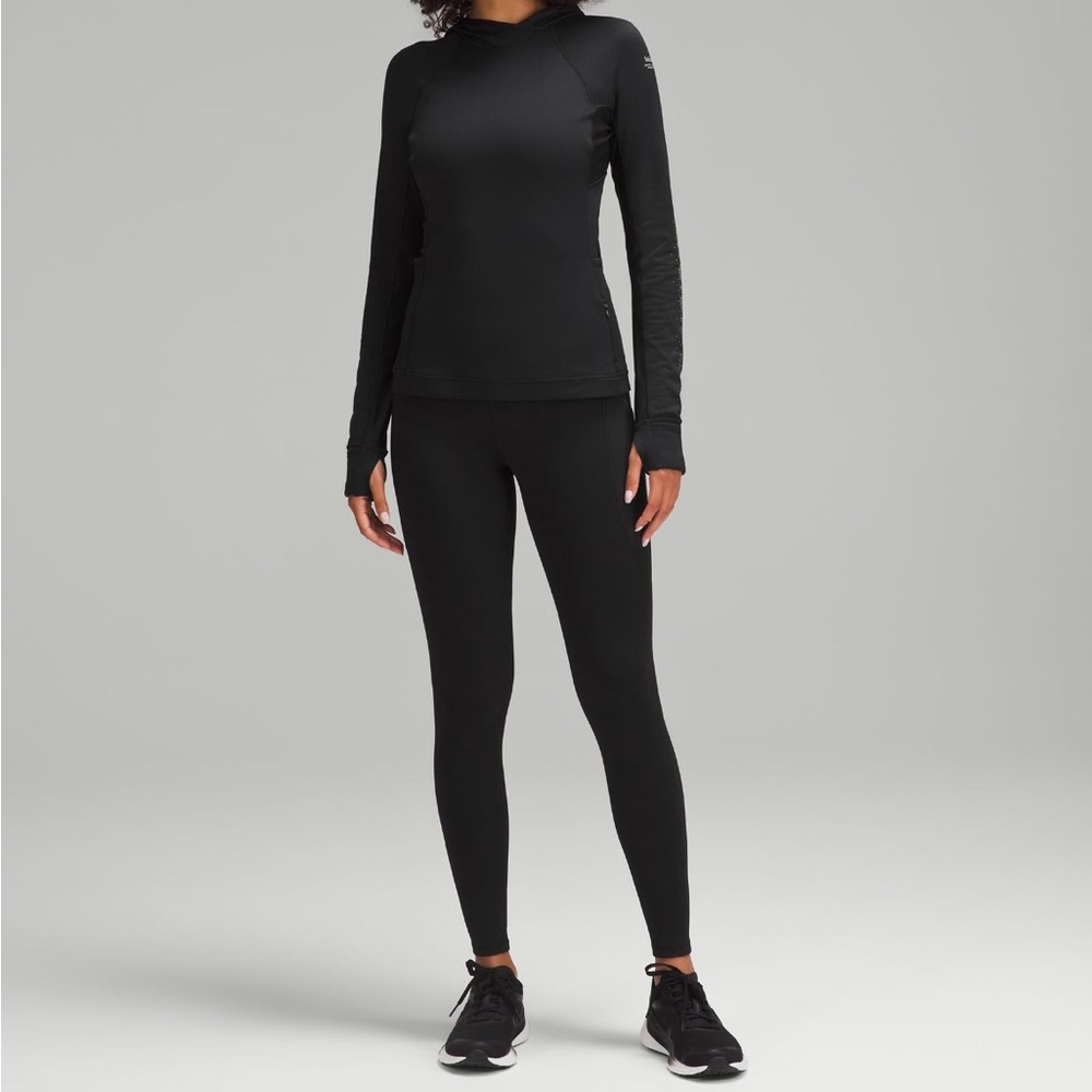 Lululemon Black leggings with pockets size 4
